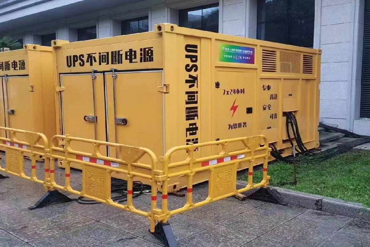 藤县发电机租赁施工现场